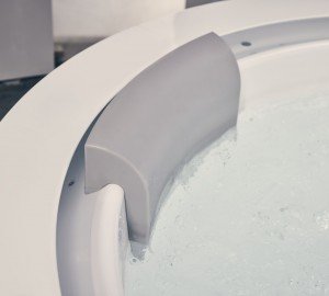 Aquatica Infinity R1 Heated Therapy Bathtub 16